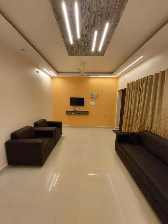 Srirangam Service Apartment Tiruchirappalli Exteriér fotografie