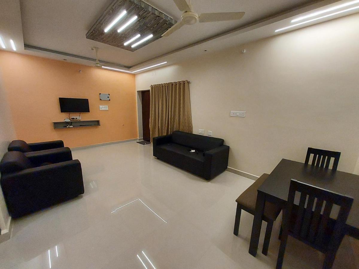 Srirangam Service Apartment Tiruchirappalli Exteriér fotografie
