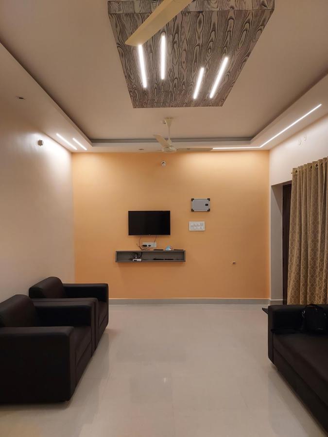 Srirangam Service Apartment Tiruchirappalli Exteriér fotografie