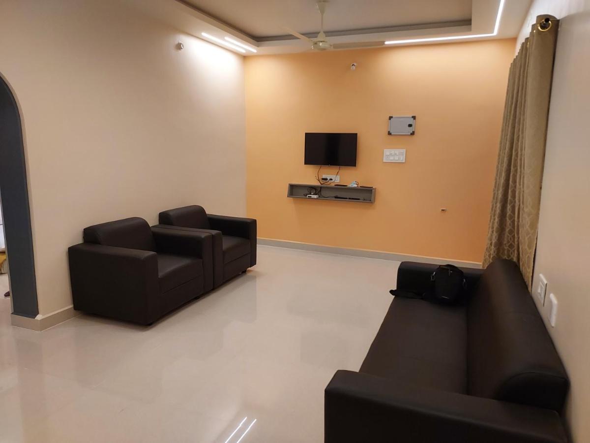 Srirangam Service Apartment Tiruchirappalli Exteriér fotografie