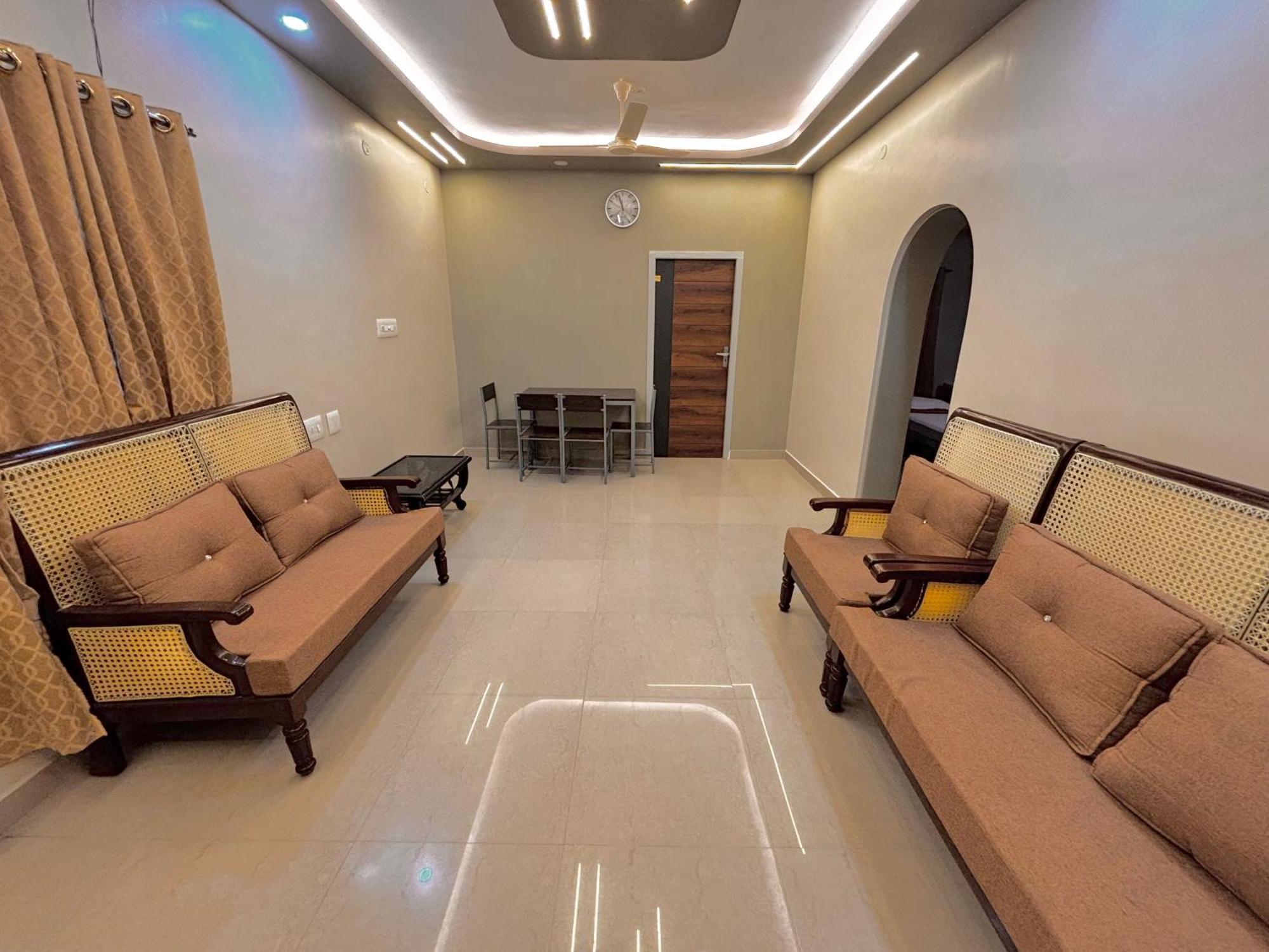 Srirangam Service Apartment Tiruchirappalli Exteriér fotografie